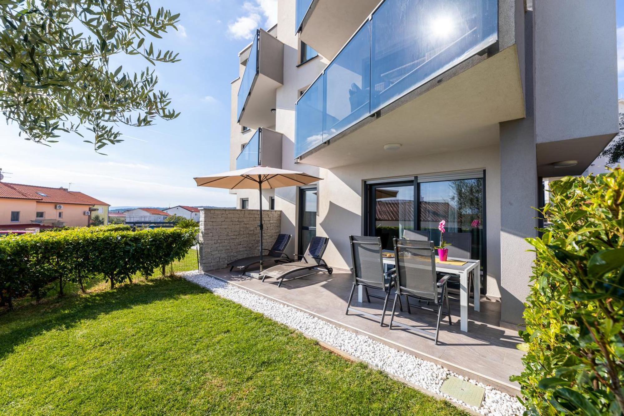 Apartment Elegance Krk Town Esterno foto