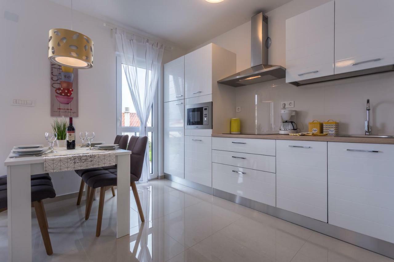 Apartment Elegance Krk Town Esterno foto