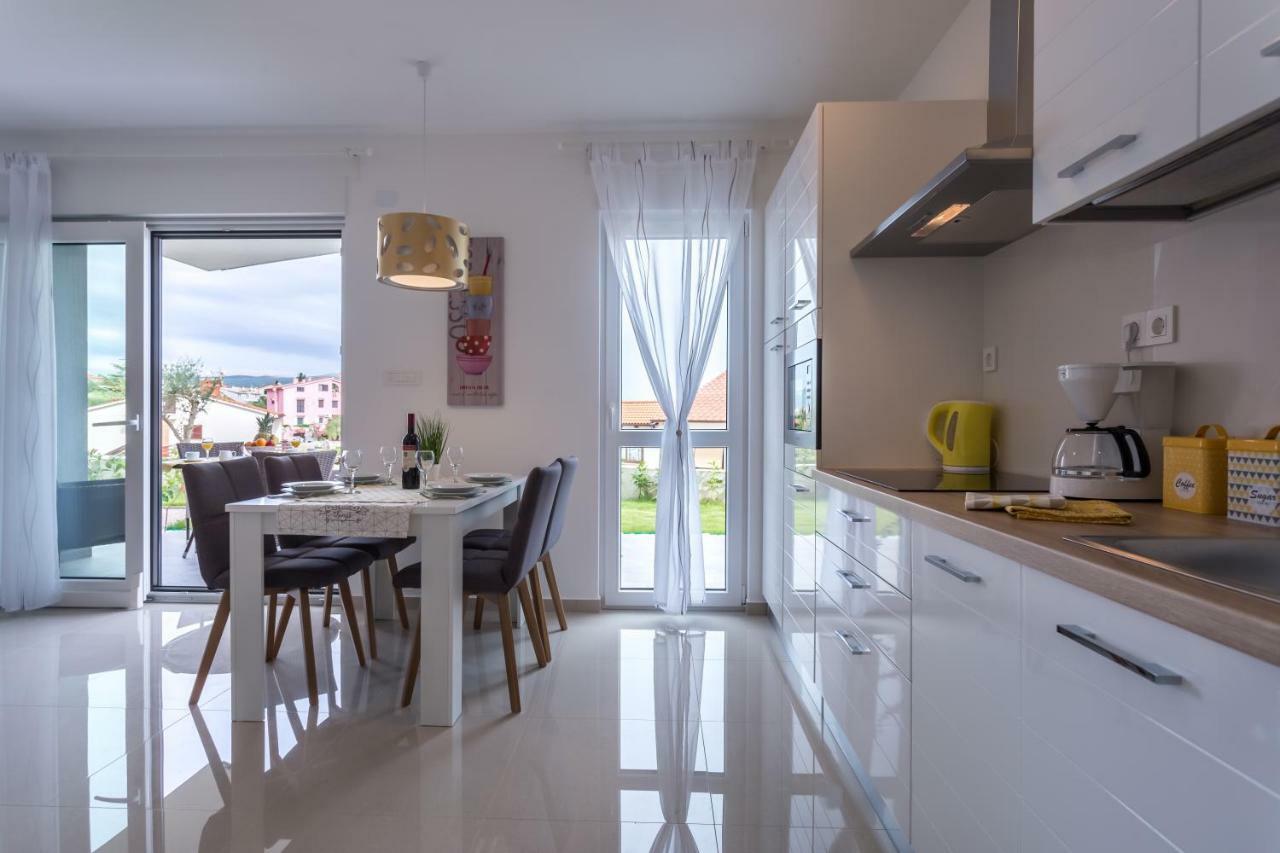 Apartment Elegance Krk Town Esterno foto
